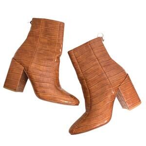 Chinese Laundry Boot Tan Croc Faux Leather Mid Ankle Shaft Block Heel 7